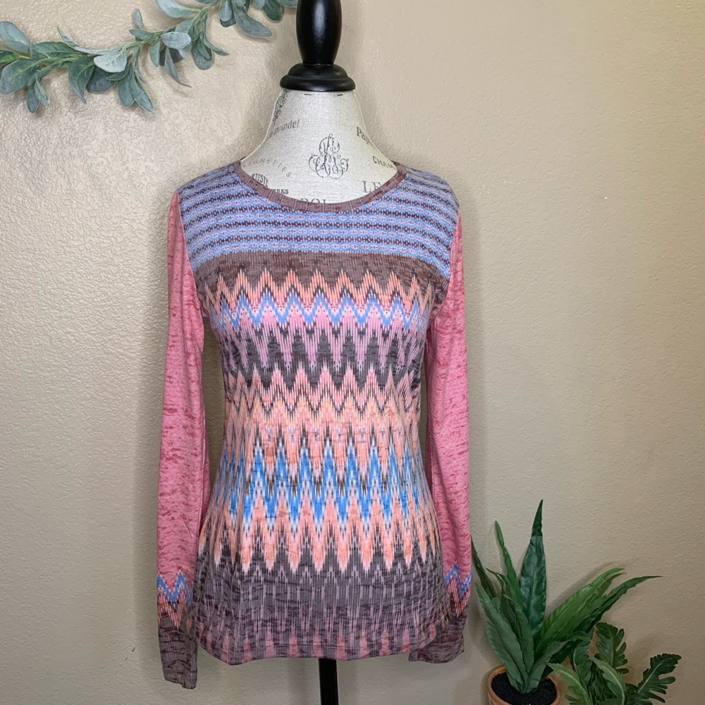praAna: Rhubarb Lottie Top